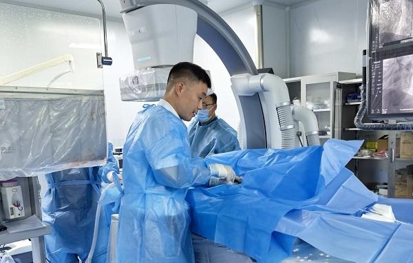 股票配资开户平台 阳信县中医医院曹守豹主治医师受邀参与“镁基可吸收支架实验室项目” 展现高超介入技术